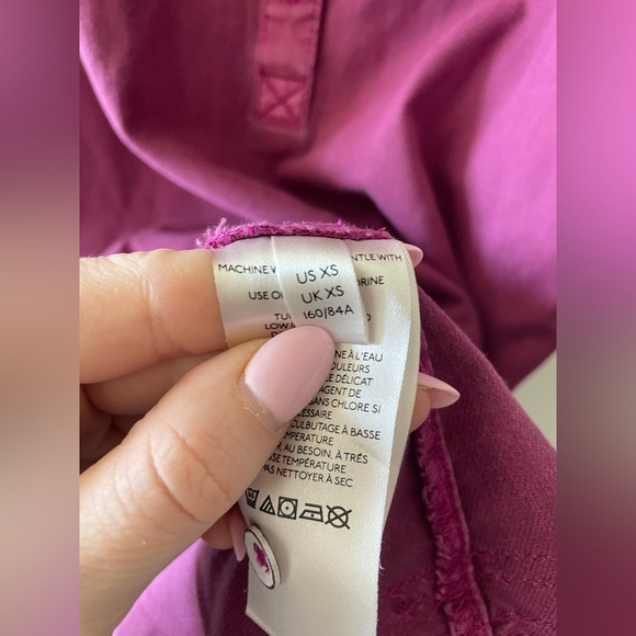 pilcro fuchsia pink mini dress short sleeve ruffle with a pocket - Picture 4 of 5